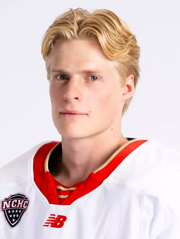 Hockey Head shot 2024-25 Jack Devine