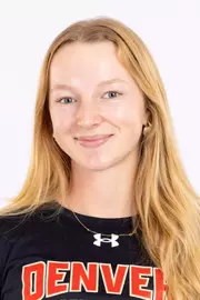 Skiing 2026 Freshman head shot Estelle Darbellay