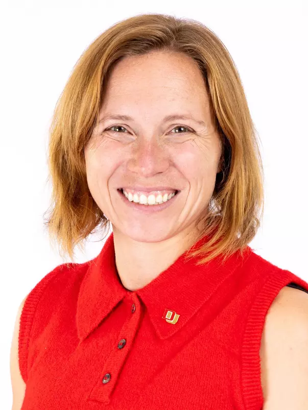 Eliska Albrigtsen Skiing head shot September 2025