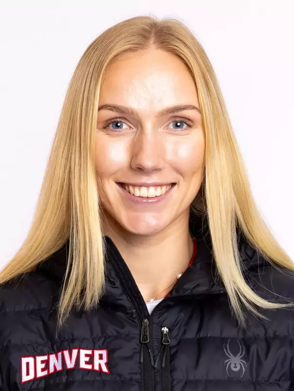 Skiing Head Shots 2025-26 Sara Rask