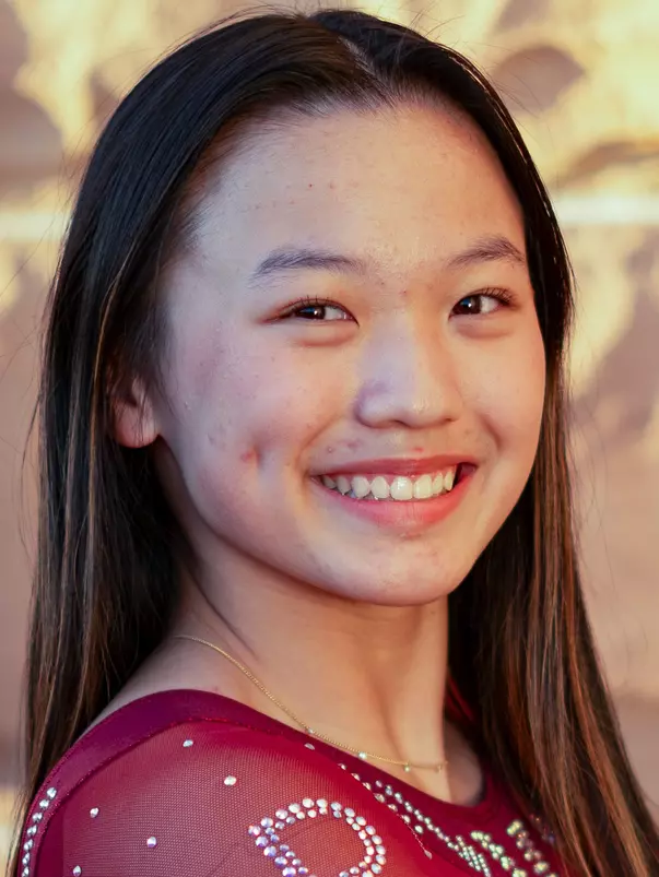 Michelle Lin - 2026 Official Visit Headshot