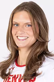 RaeAnna Knapp Headshot