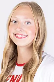 Madison Winkler Headshot