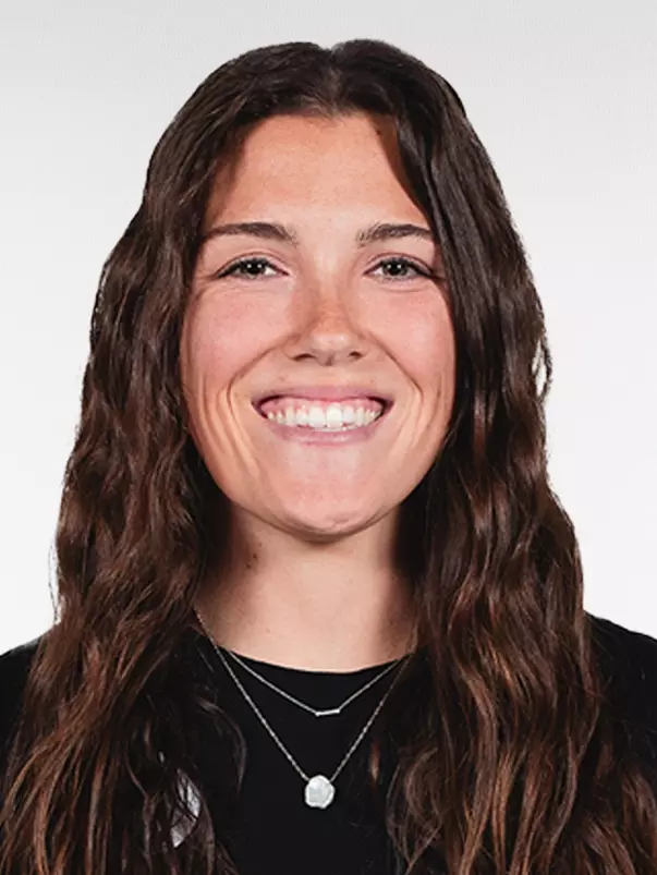 Danielle Hart volleyball 2024 head shot