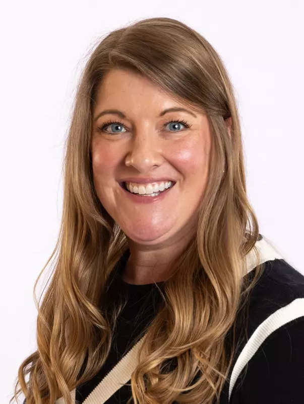 Amanda Kremer hockey chief of staff head shot