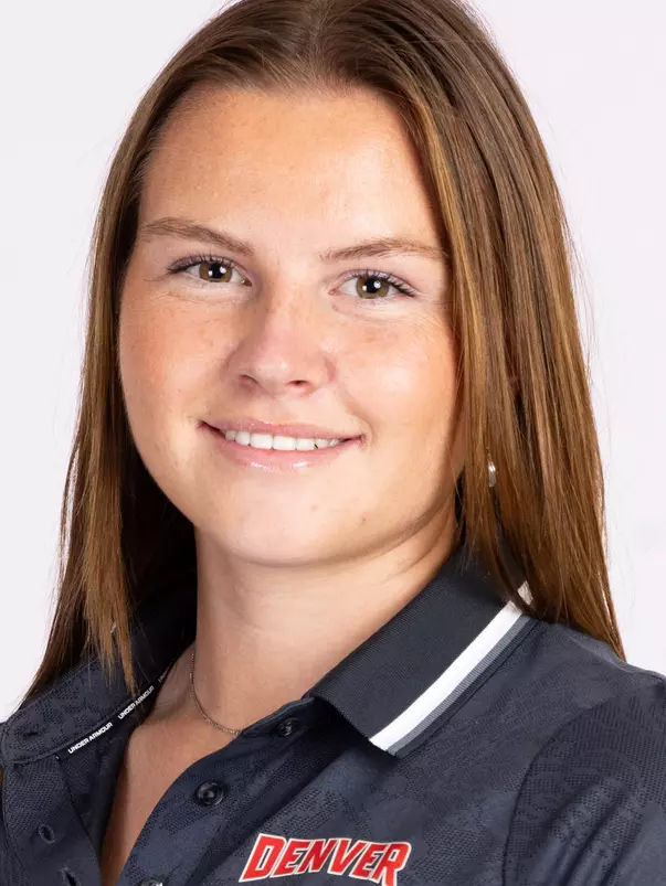 Maren Farbu 2026-27 University of Denver Women's Golf Headshot