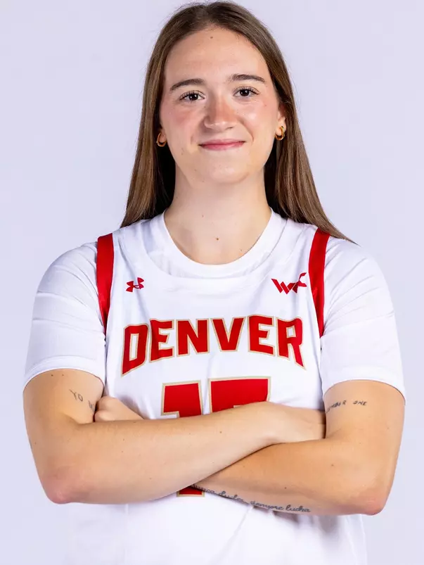Ana Conde headshot Denver wbb
