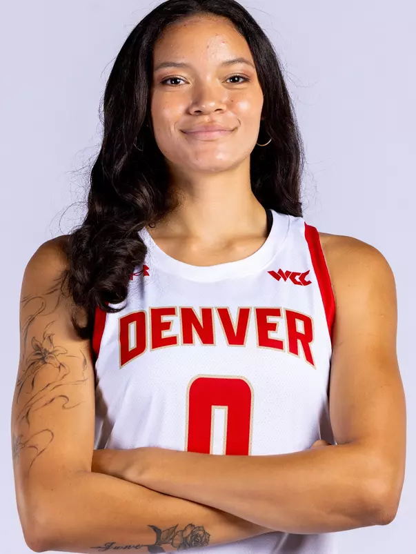 Brooke Murrell headshot denver wbb