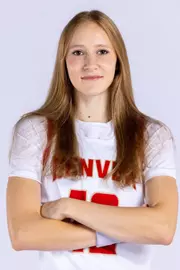 Laia Monclova headshot denver wbb