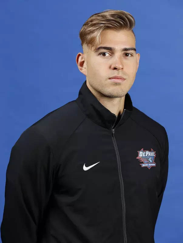 Dominic Marshall Senior Headshot