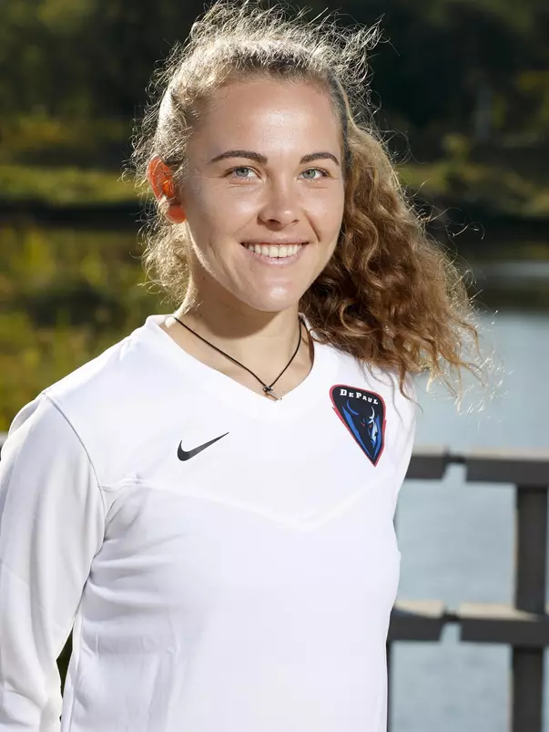 2021-22 DePaul Women’s Tennis Team