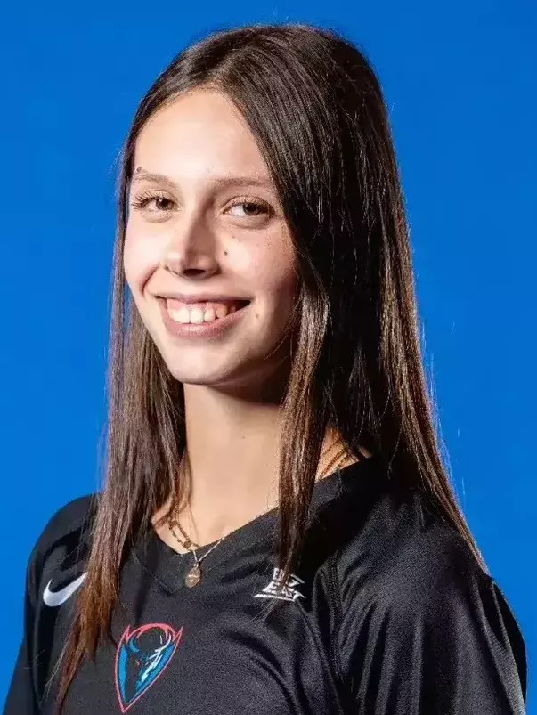 Martina Diana Headshot