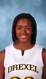 Ayana Lee headshot
