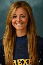 Tara Konopka headshot