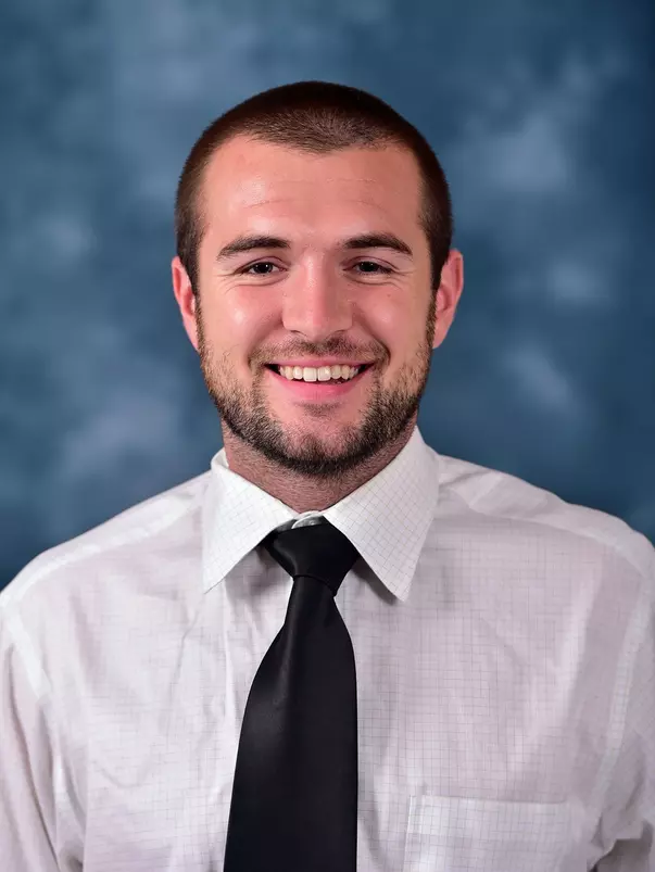 Chandler Fraser-Pauls 2015-16 MBB Headshot