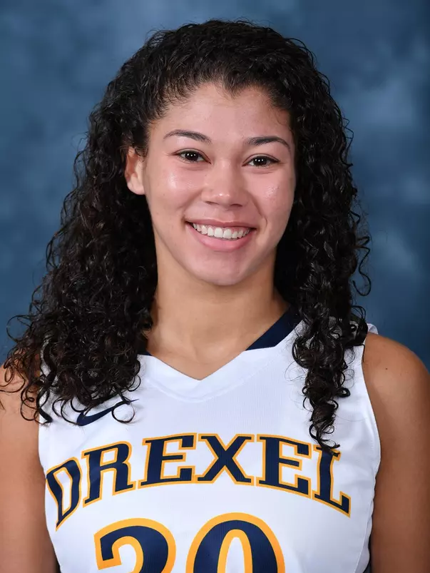 Mariah Leonard headshot