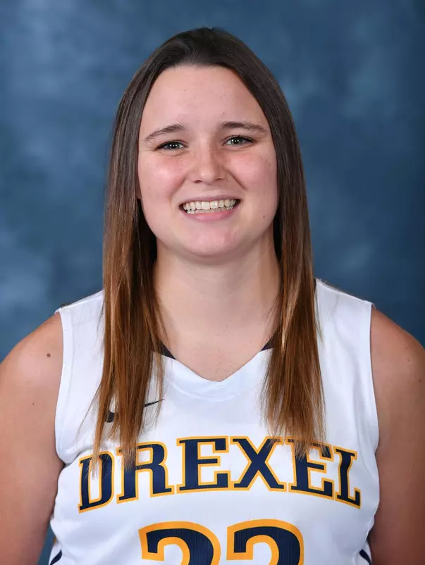 Sarah Curran headshot