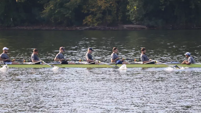 Men’s Rowing Opens Fall Season with Gold at the Navy Day Regatta