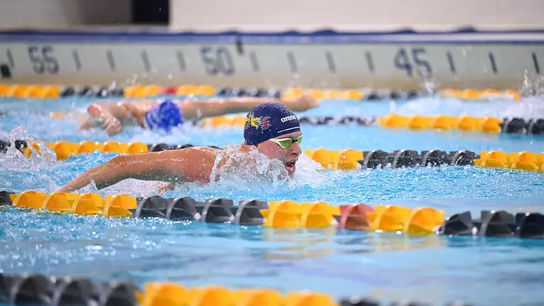 Men's Swimming and Diving Finish Day Two at the West Virginia Invitational