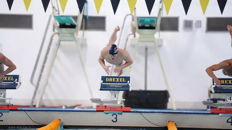 Loter Named CAA Men's Rookie Swimmer of the Month