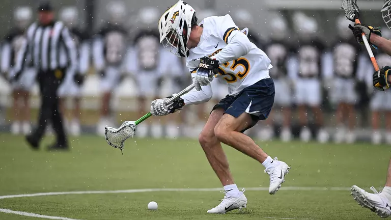 Dragons Down Monmouth in CAA Opener, 13-10
