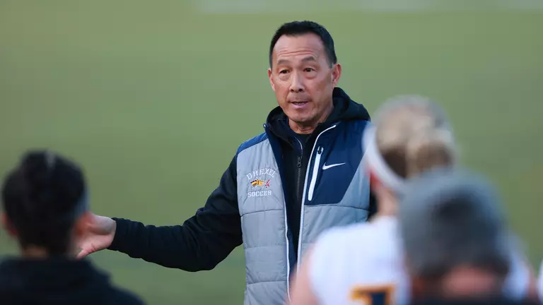 Head Women’s Soccer Coach Ray Goon To Retire