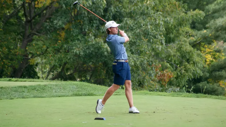 Dragons Finish Seventh in J.T. Poston Invitational