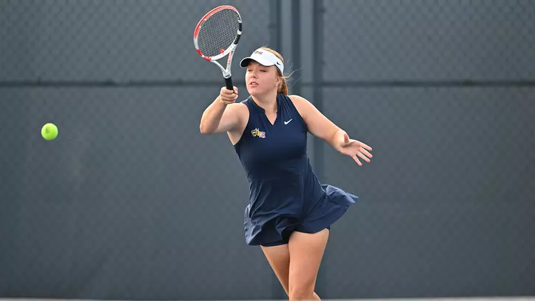 Kavounov Wins Singles Match as Drexel Falls to Fordham, 6-1