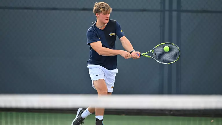 Dragons Drop Close Match to Saint Joseph's