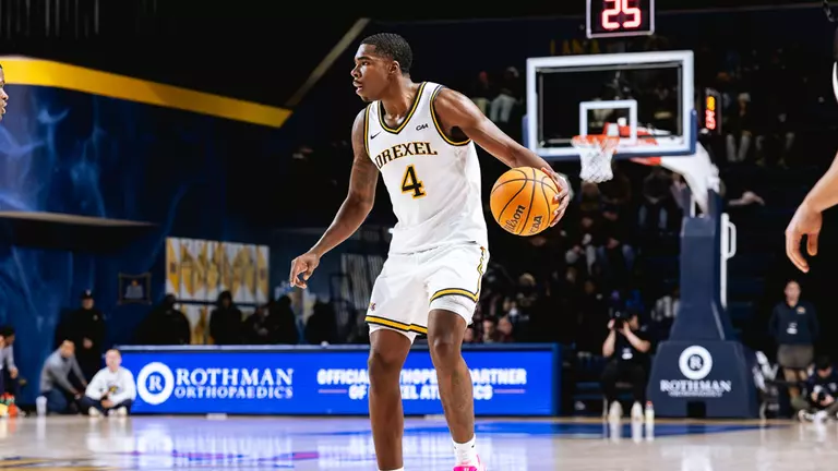 Hofstra Tops Drexel, 70-67