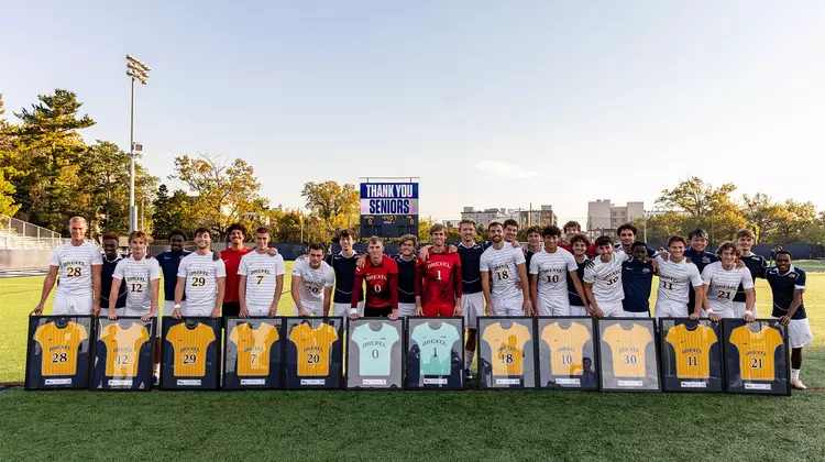 Mens soc senior