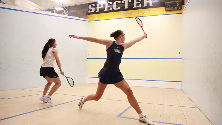 Women's Squash Tops No. 9 Amherst, 9-0