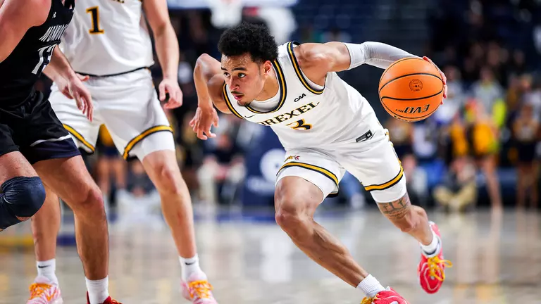 Men's Basketball to Host Campbell on Senior Day