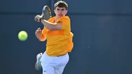 Men's Tennis Sweeps NJIT, 7-0