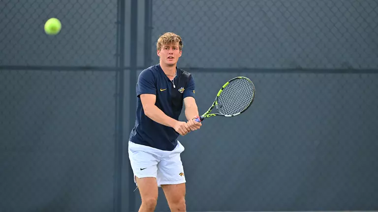 Men's Tennis Match vs St. John's Finishes Uncompleted