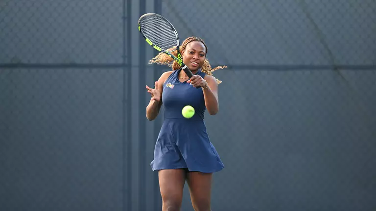 Women's Tennis Falls to URI, 4-2