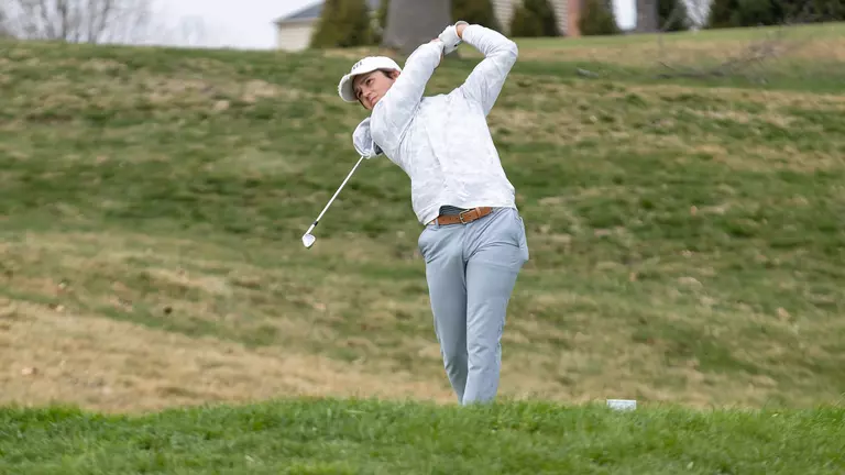 Dragons Finish First Round of Abarta Coca-Cola Collegiate Invitational in Third