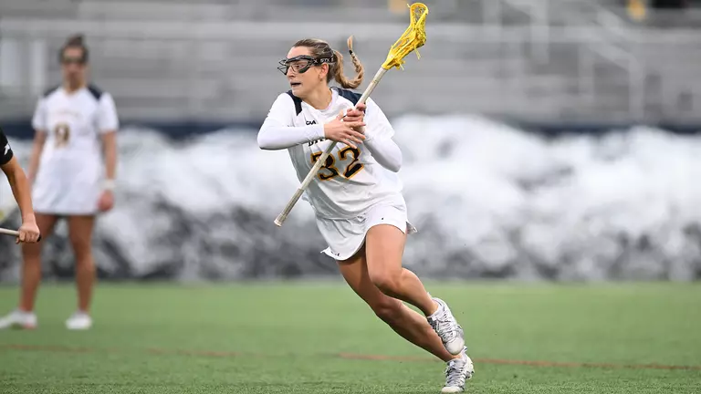 Bontatibus’ Eight-Point Day Powers Dragons Past Monmouth, 15-10