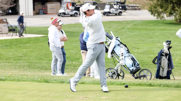 Lydon, Taylor Finish Top-15 at CAA Championships