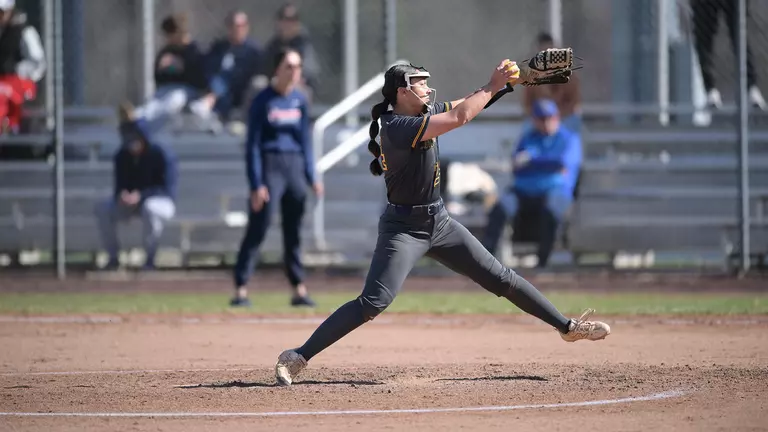 Drexel Falls to Monmouth, 9-1
