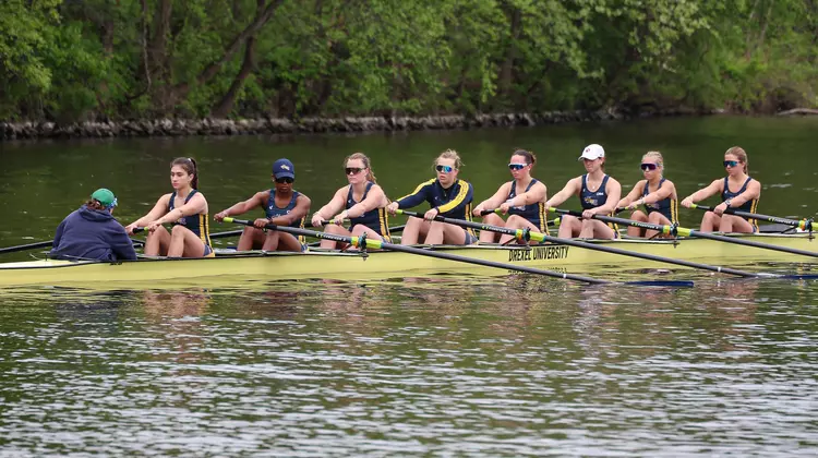 Dad Vail Varsity 8.