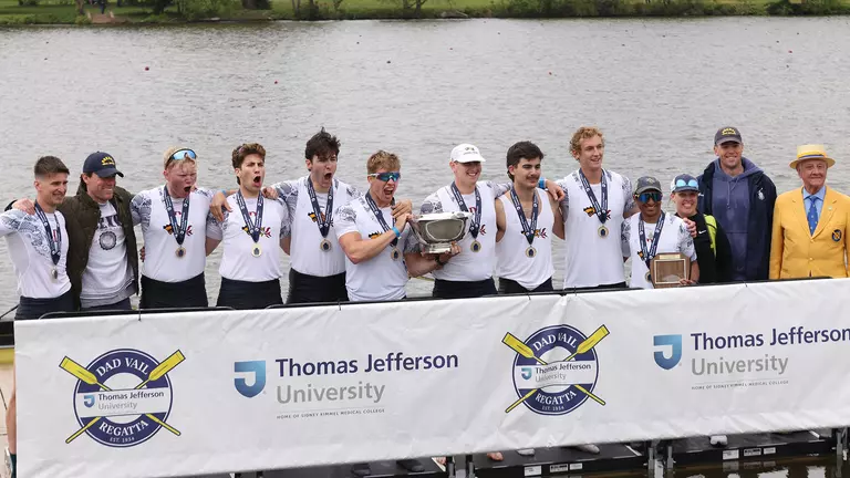Men’s Varsity 8+ Takes Home Gold at Jefferson Dad Vail; Capture Fifth Consecutive Points Title