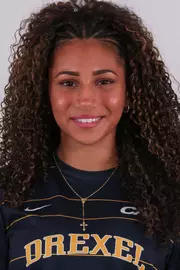 Izzy Medeiros