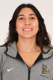 Mari Alencar