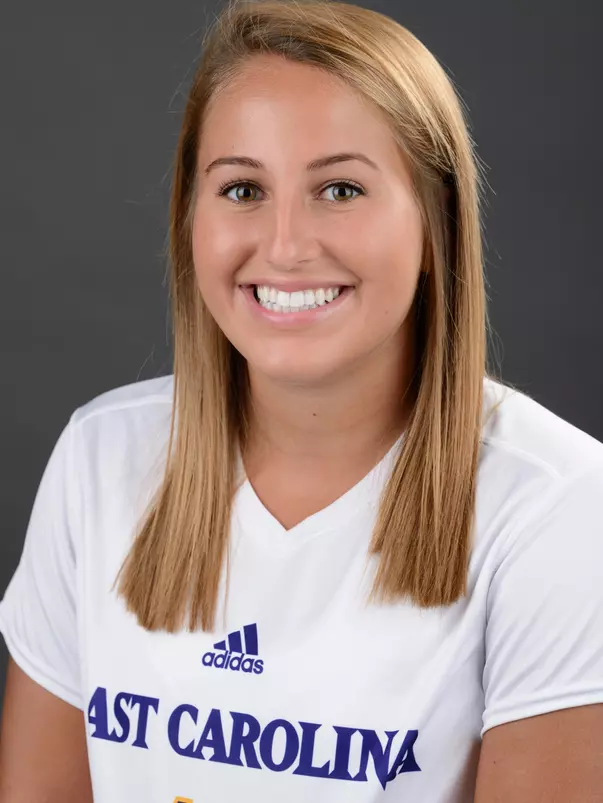 Zoe Crabtree 2016 headshot