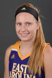 Fanni Csutoras headshot 2016-17