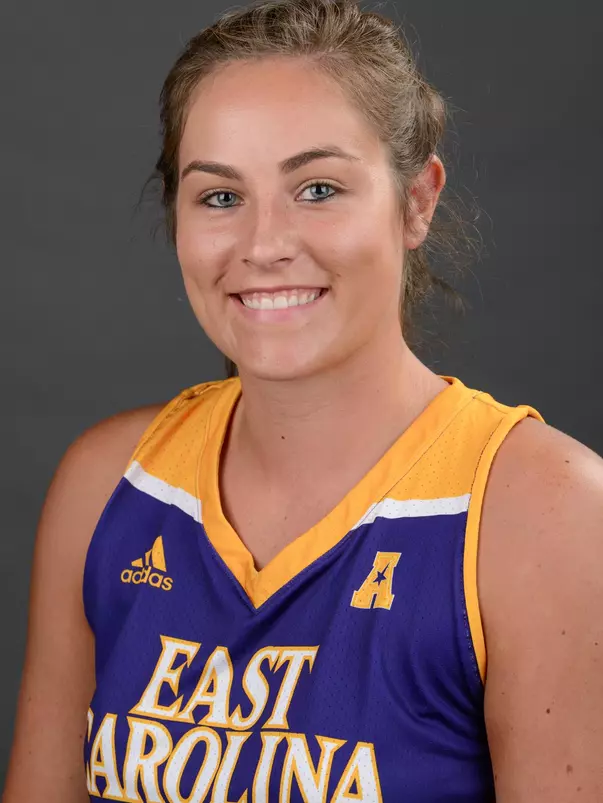 Kristen Gaffney headshot 2016-17