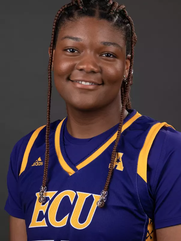 Jaedyn Cook Headshot 2023