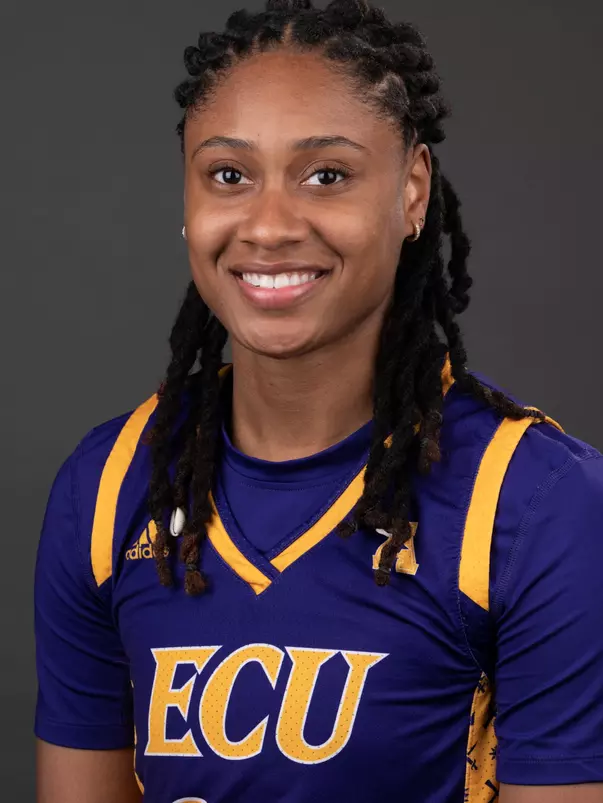 Danae McNeal Headshot 2023