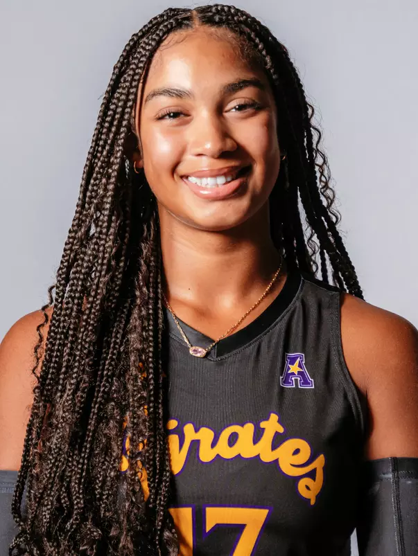 Melanie Pinales 2026 VB